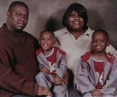 Walter Coggins Sr., Maya Coggins, Jaharra and Walter Jr. Family photo.